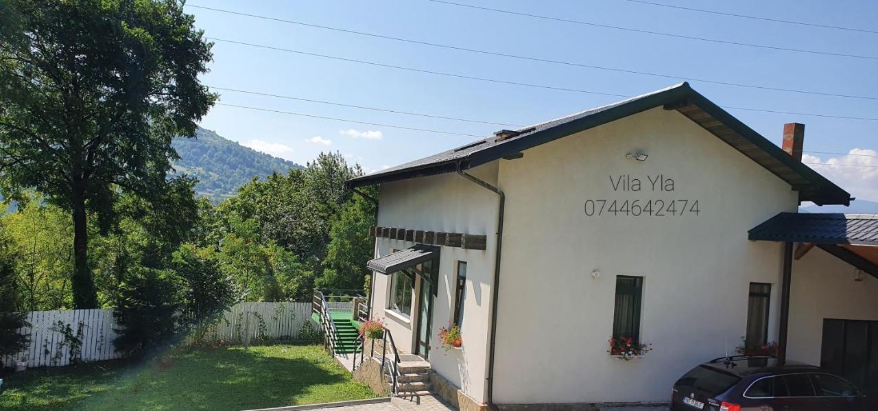 Casa Yla Villa Piatra Neamţ Buitenkant foto