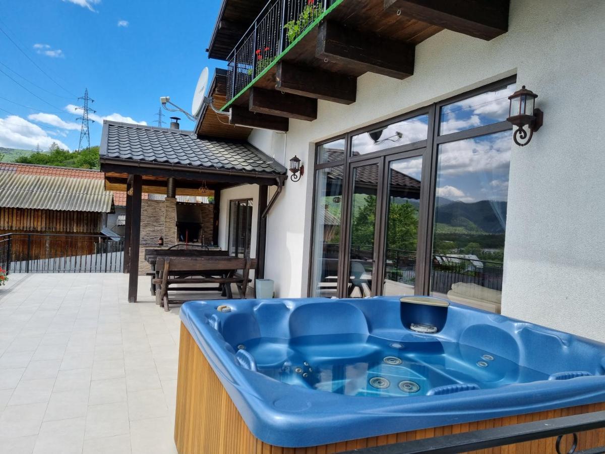 Casa Yla Villa Piatra Neamţ Buitenkant foto