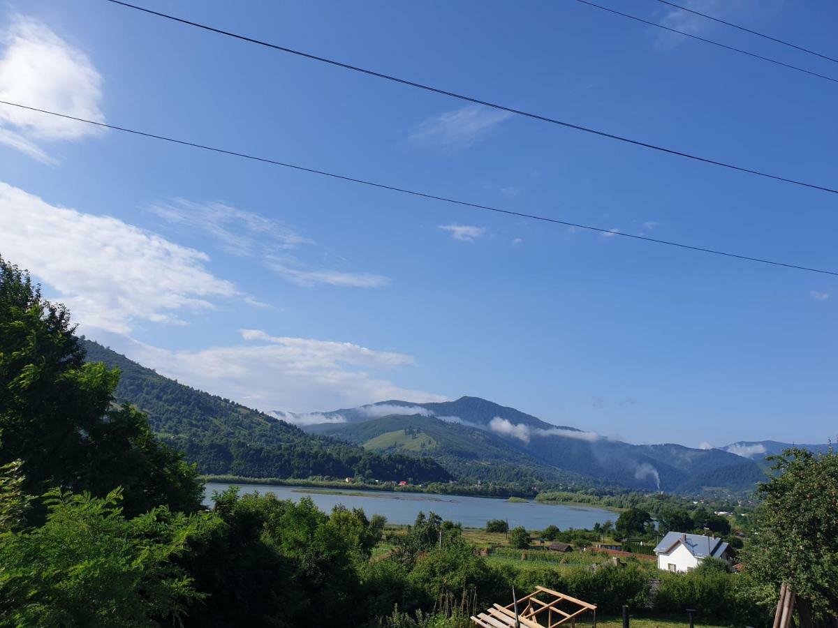 Casa Yla Villa Piatra Neamţ Buitenkant foto